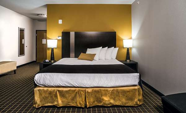  - Best Western Plus Lampasas Inn