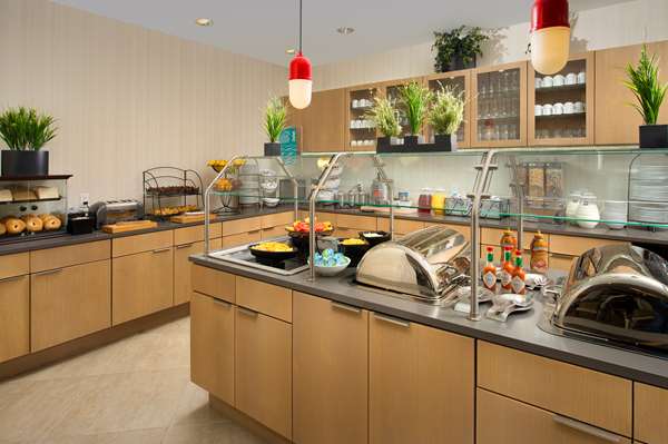 Amenities - Homewood Suites by Hilton Brickell Downtown Miami - I-95, Exit 1B