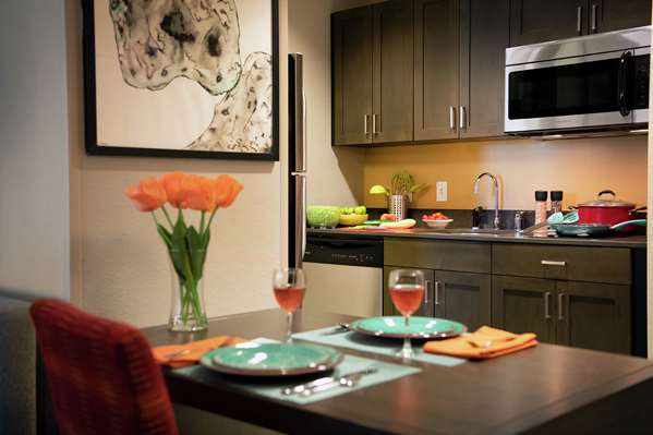  - Homewood Suites by Hilton Brickell Downtown Miami - I-95, Exit 1B