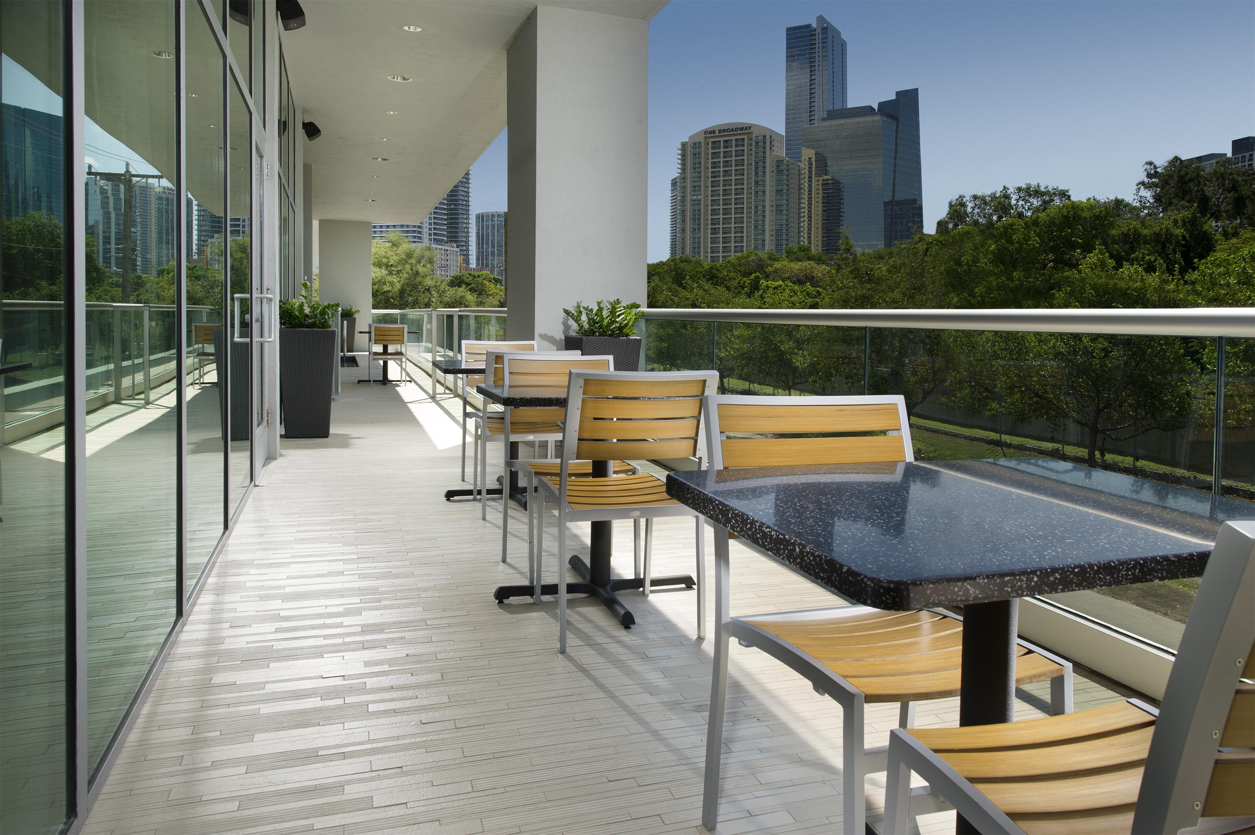 Exterior | Homewood Suites by Hilton Miami Downtown/Brickell