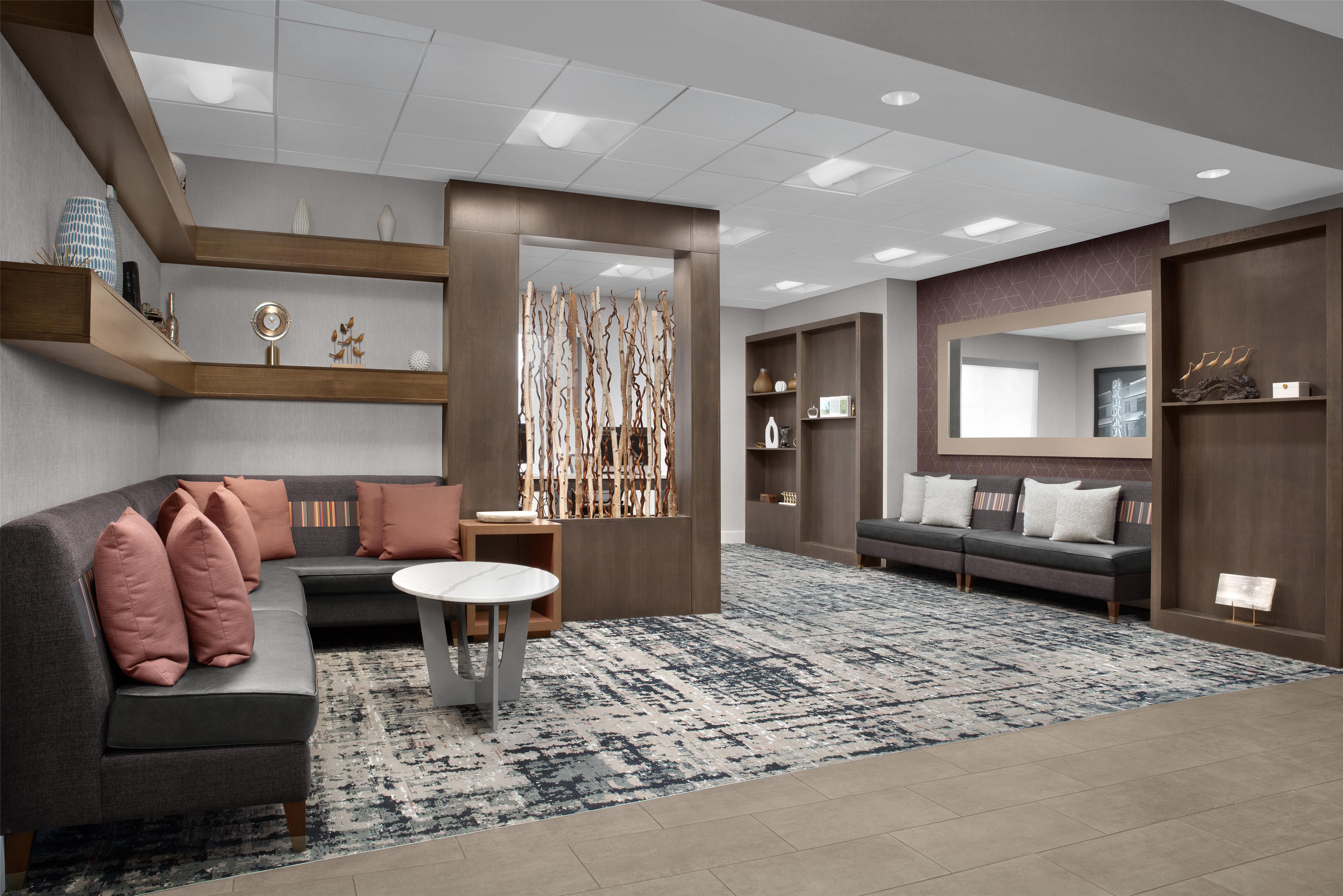 Lobby | Homewood Suites by Hilton Miami Downtown/Brickell