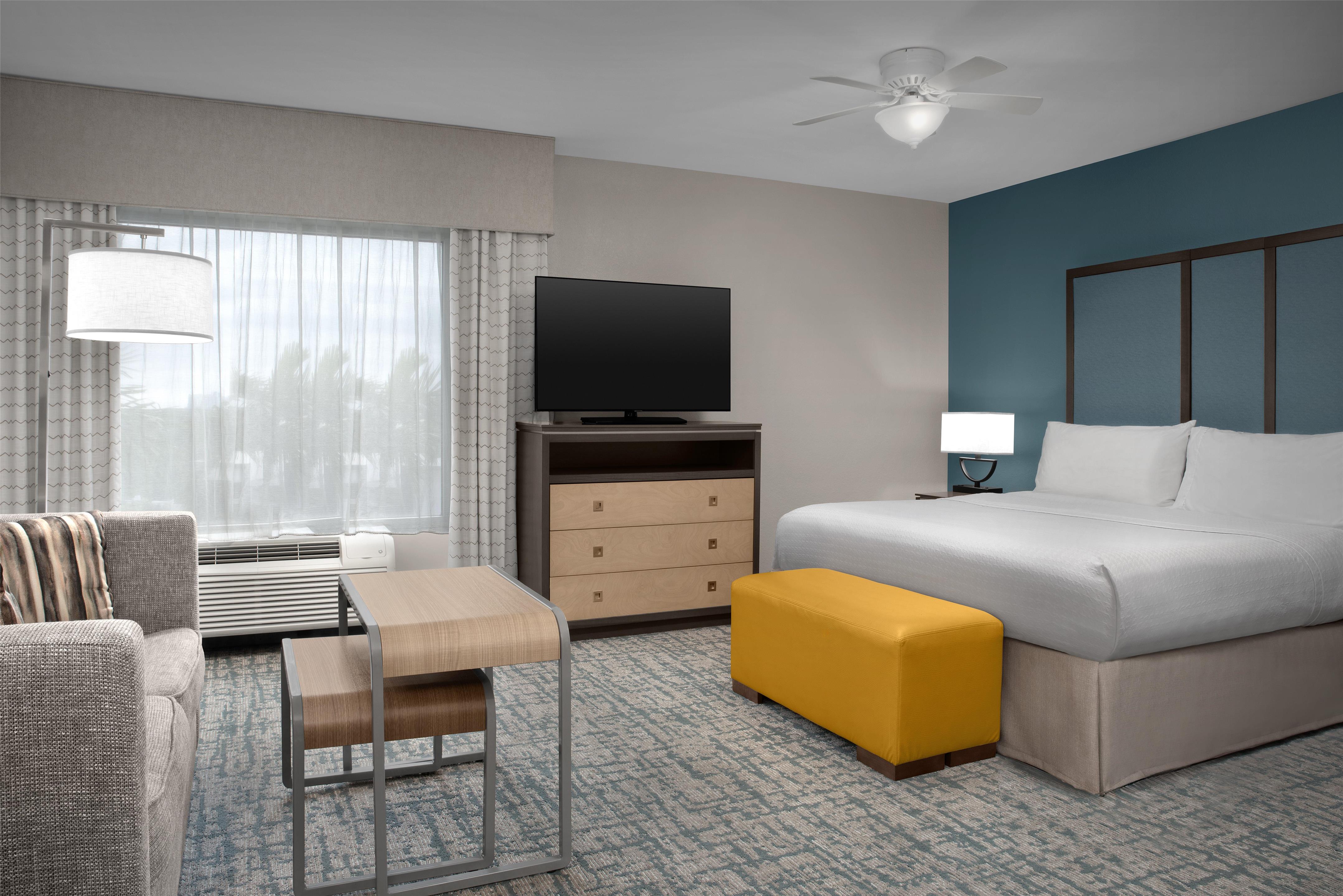 Guest room