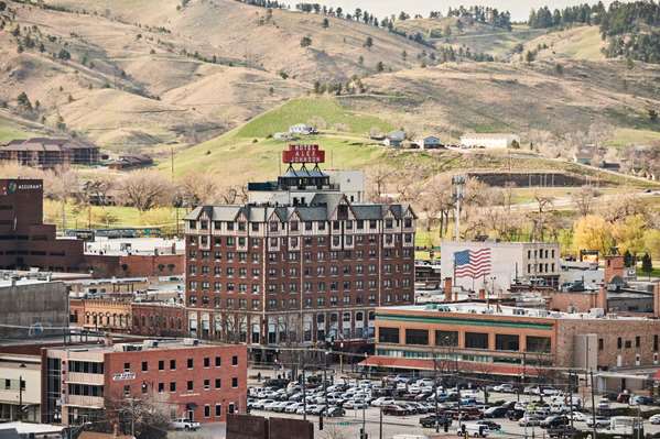 Exterior view - Hotel Alex Johnson Rapid City