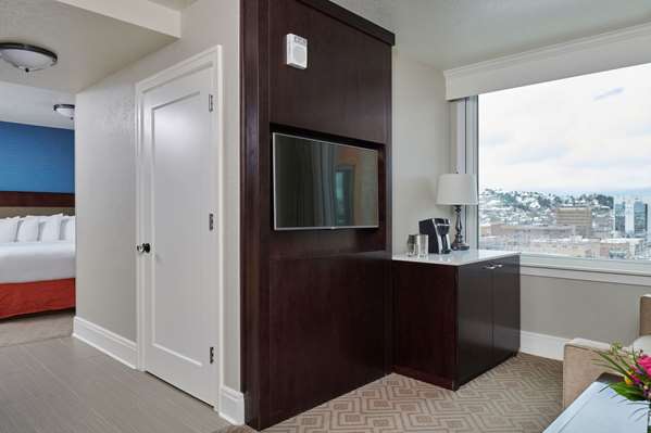  - Hotel Alex Johnson Rapid City