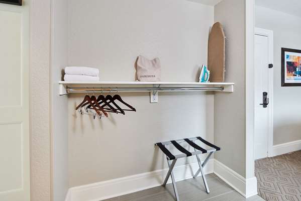  - Hotel Alex Johnson Rapid City