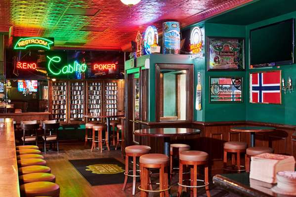 Bar - Hotel Alex Johnson Rapid City