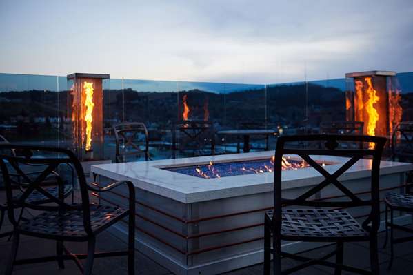 Bar - Hotel Alex Johnson Rapid City