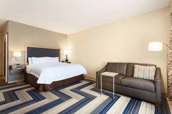  - Hampton Inn Kennewick