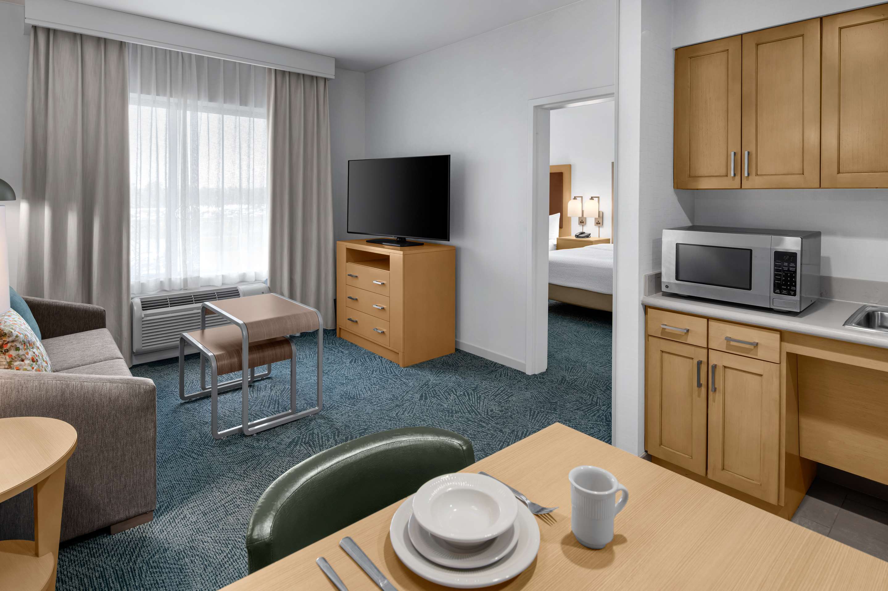 Guest room