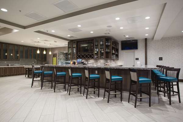 Restaurant - Hilton Garden Inn Bolingbrook
