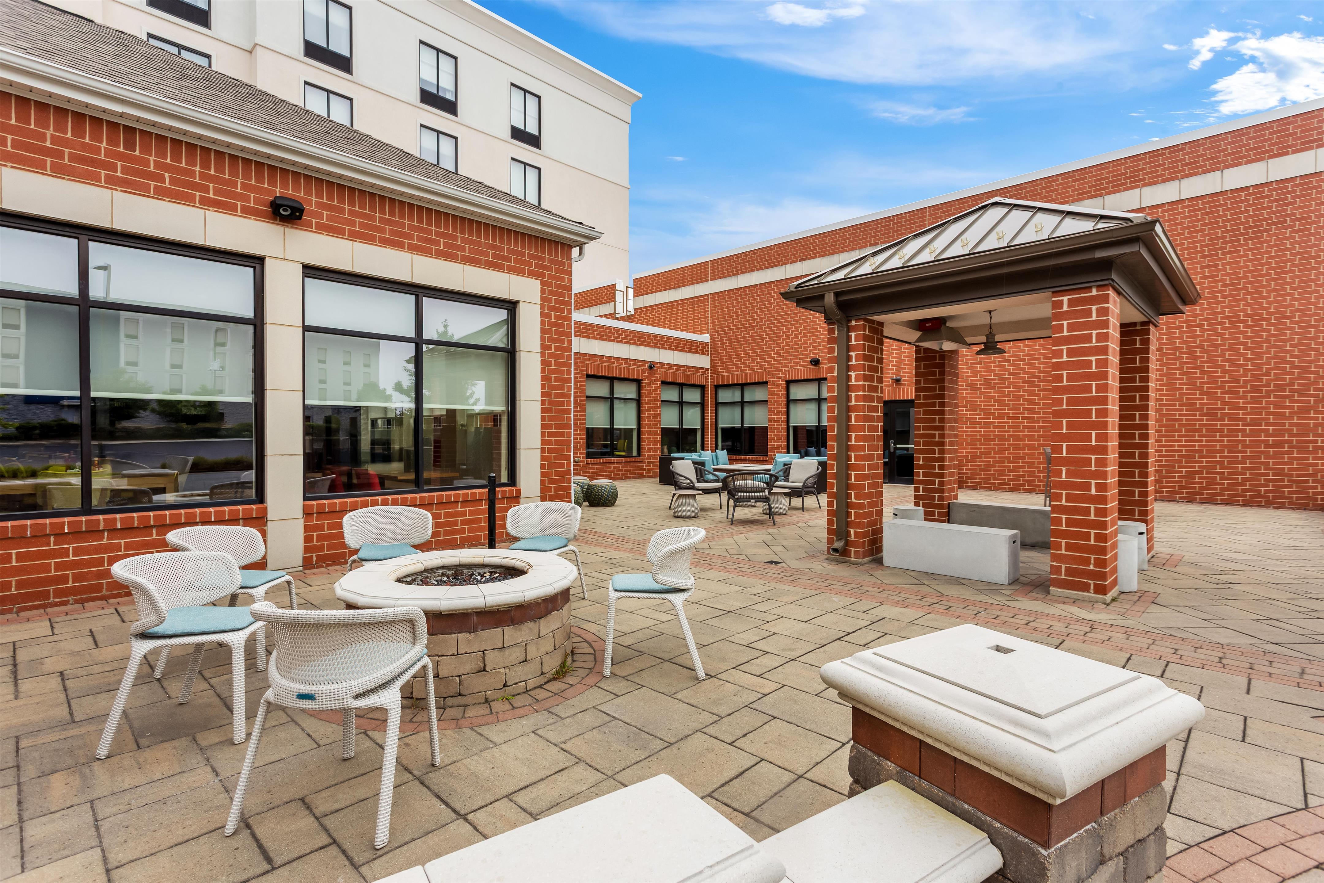 Exterior | Hilton Garden Inn Bolingbrook I-55
