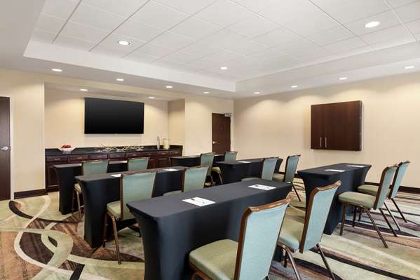  - Hampton Inn & Suites Manheim