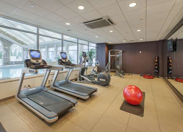 Fitness/ Exercise Room - DoubleTree by Hilton Hotel Nanuet