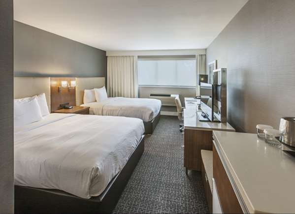  - DoubleTree by Hilton Hotel Nanuet