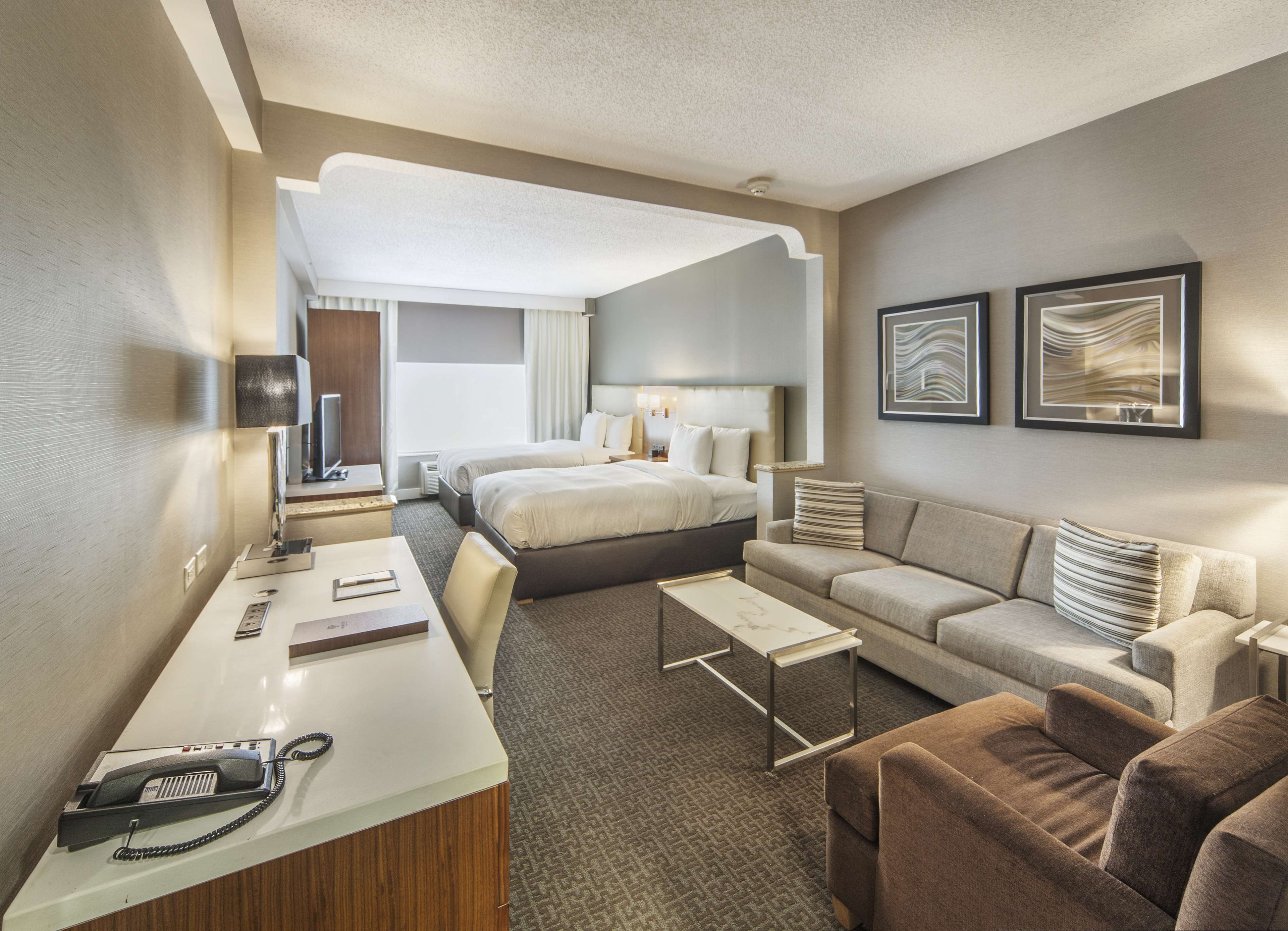 DoubleTree by Hilton Nanuet Room Type - 2Q STUDIO-MICRO-FRIG-WETBR
