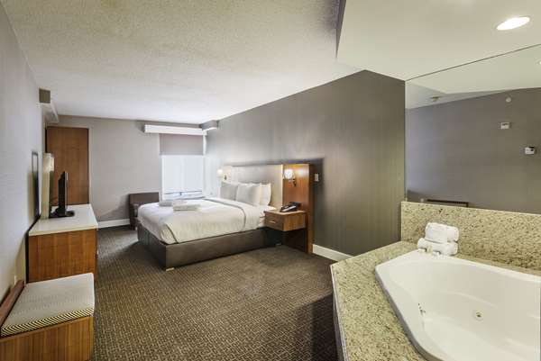  - DoubleTree by Hilton Hotel Nanuet