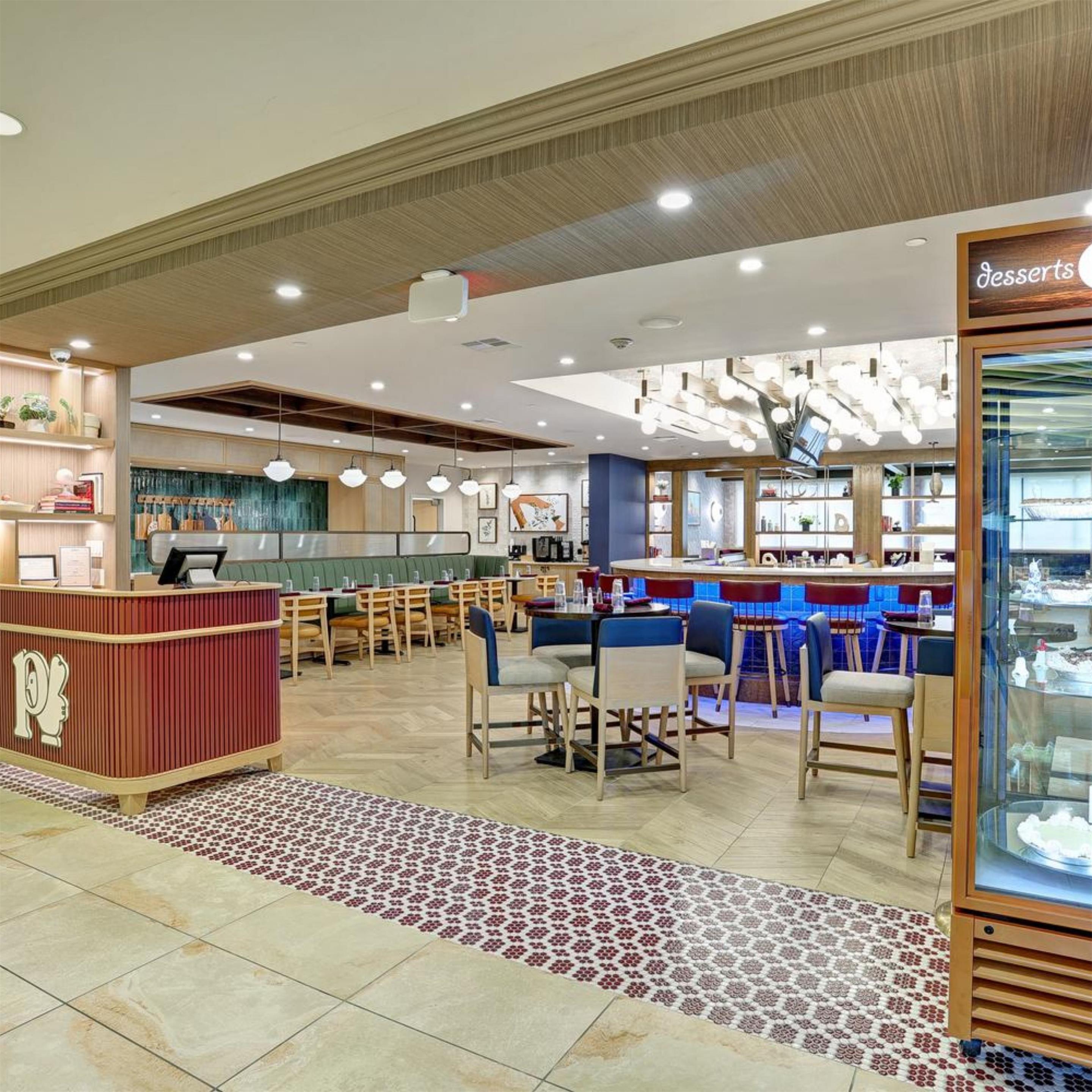 BarLounge | DoubleTree by Hilton Hotel Nanuet