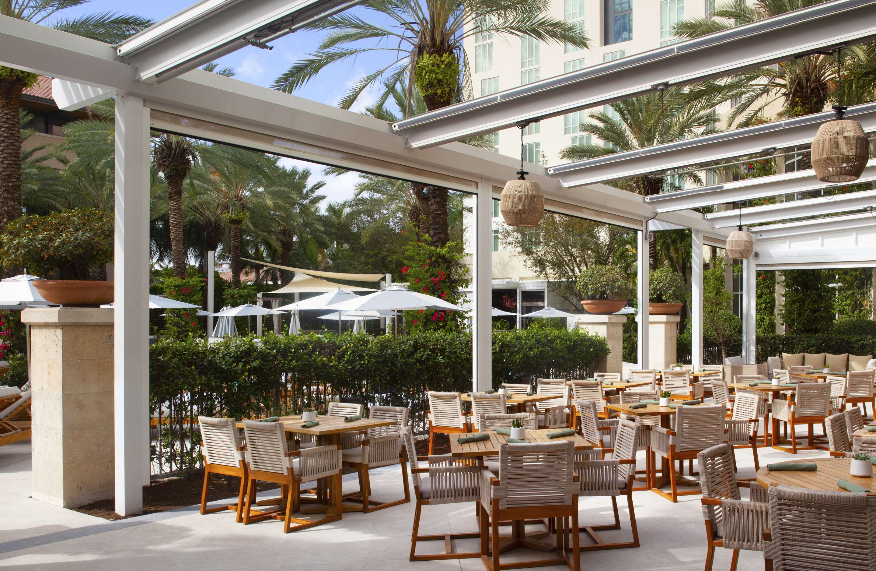 Restaurant | Hilton West Palm Beach