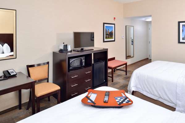  - Hampton Inn & Suites California