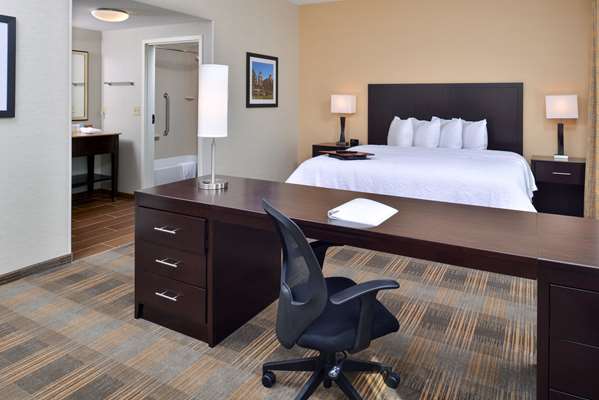  - Hampton Inn & Suites California