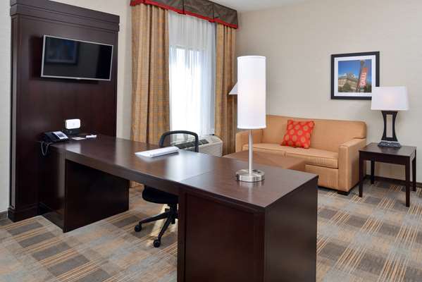  - Hampton Inn & Suites California
