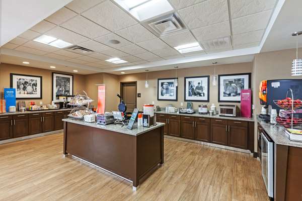 Amenities - Hampton Inn & Suites Claremore