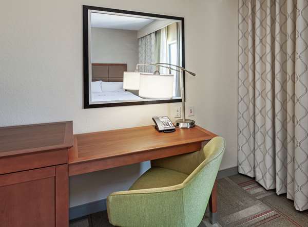  - Hampton Inn & Suites Claremore