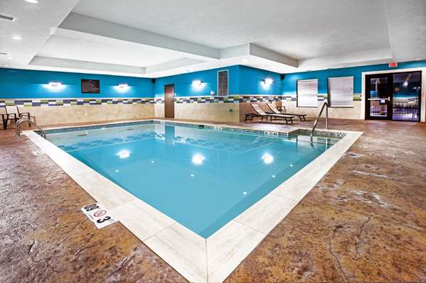  - Hampton Inn & Suites Claremore