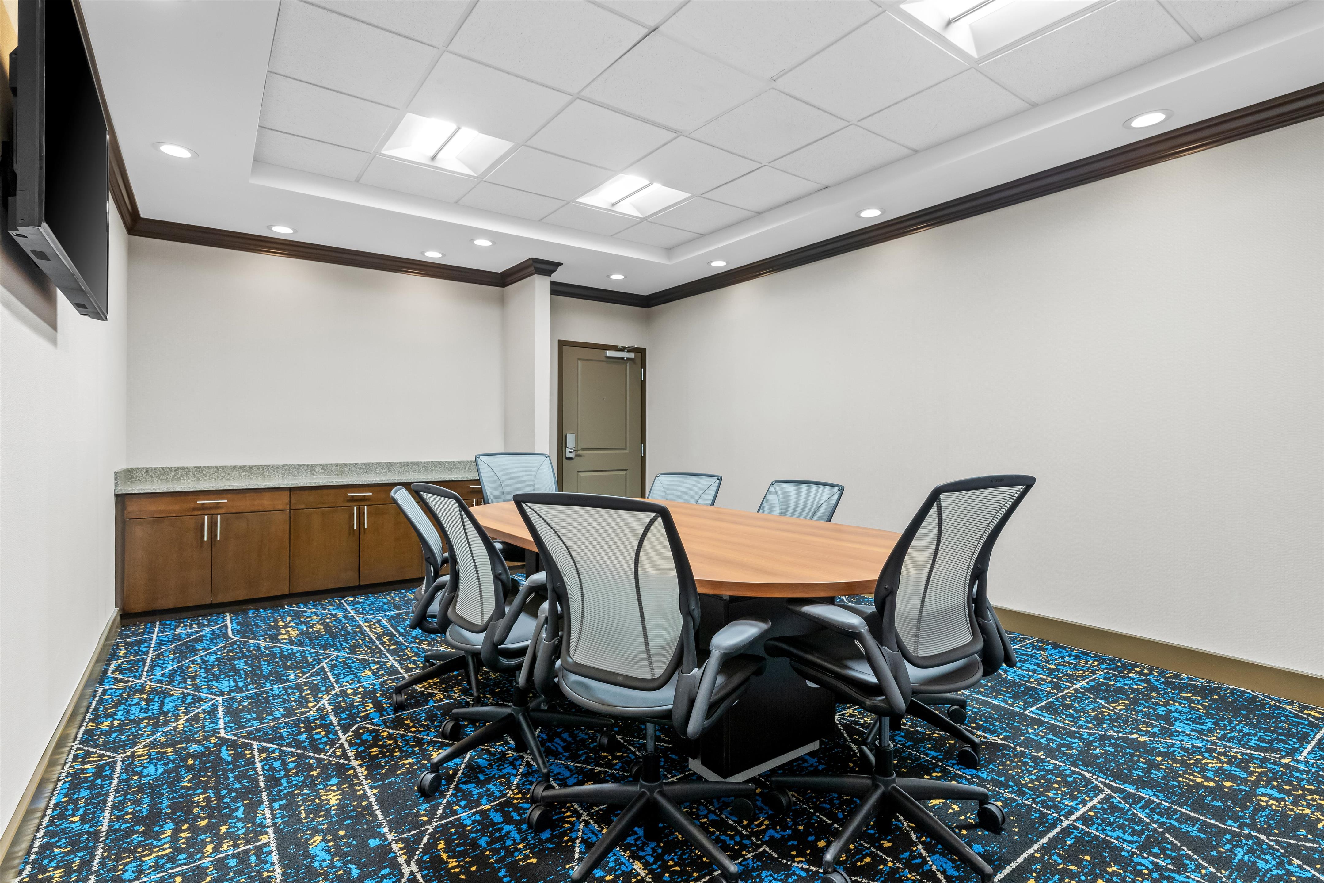 Meeting Room | Hampton Inn & Suites Claremore