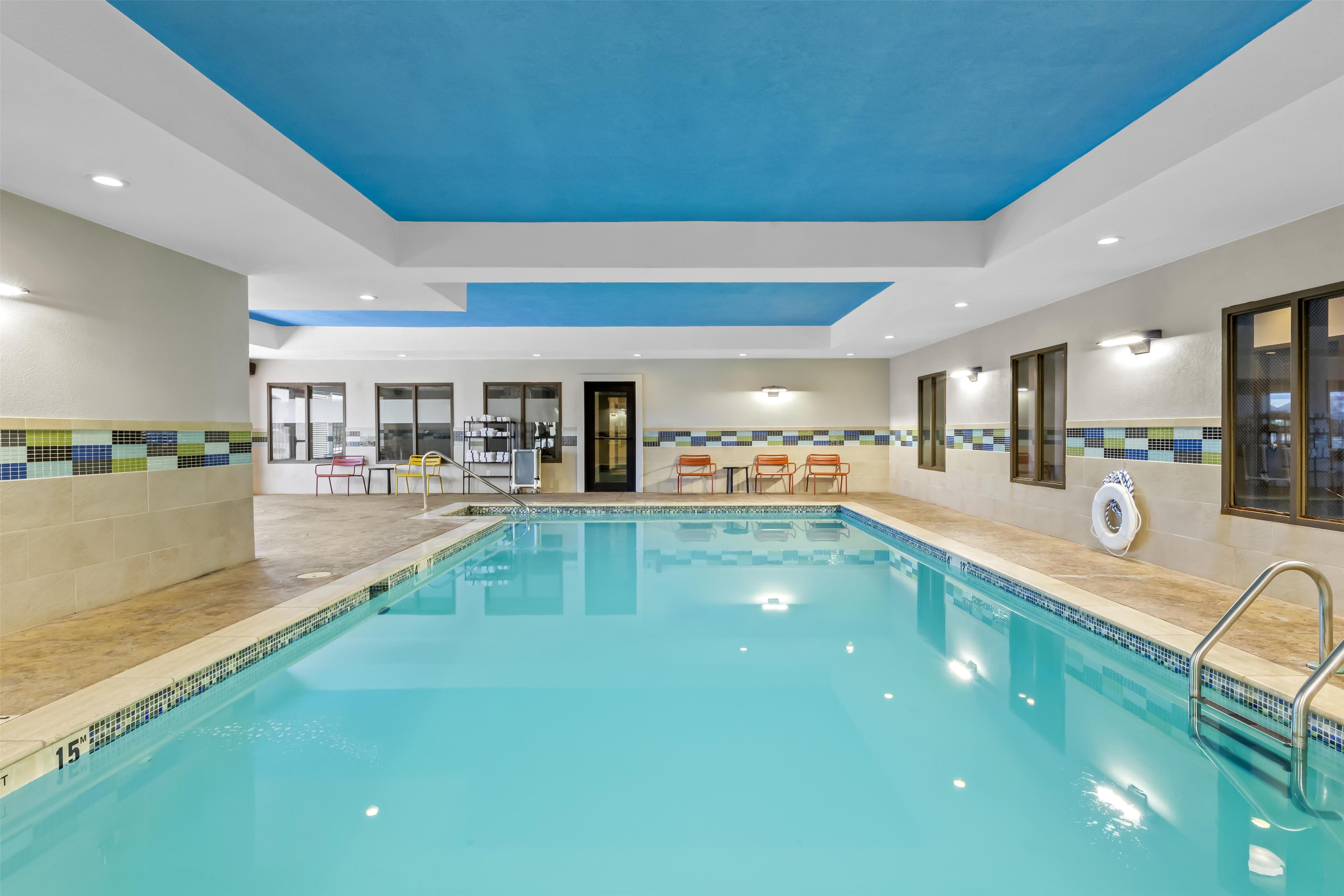 Pool | Hampton Inn & Suites Claremore