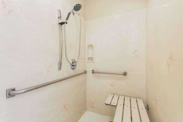  - Baymont Inn & Suites Modesto