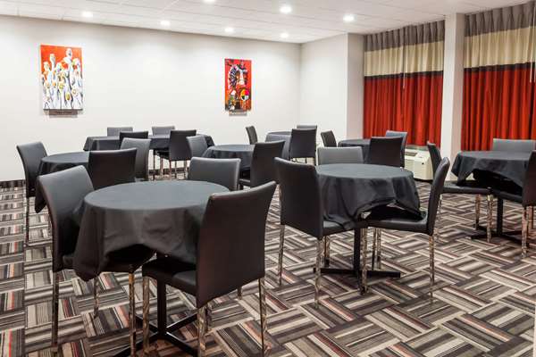  - Microtel Inn & Suites by Wyndham Casselman