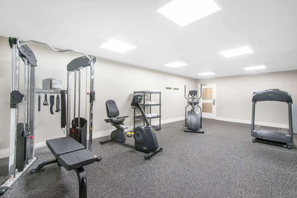 Fitness/ Exercise Room - Wingate by Wyndham Hotel Niagara Falls