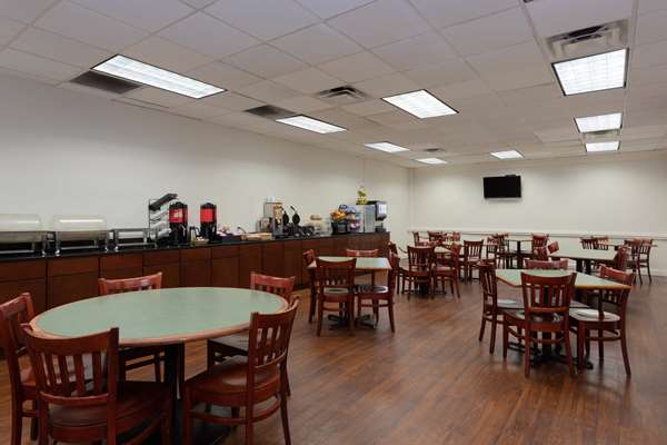  - Wyndham Garden Hotel Capitol Tallahassee