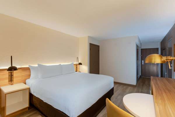  - Wyndham Garden Hotel Capitol Tallahassee