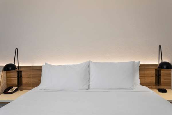  - Wyndham Garden Hotel Capitol Tallahassee