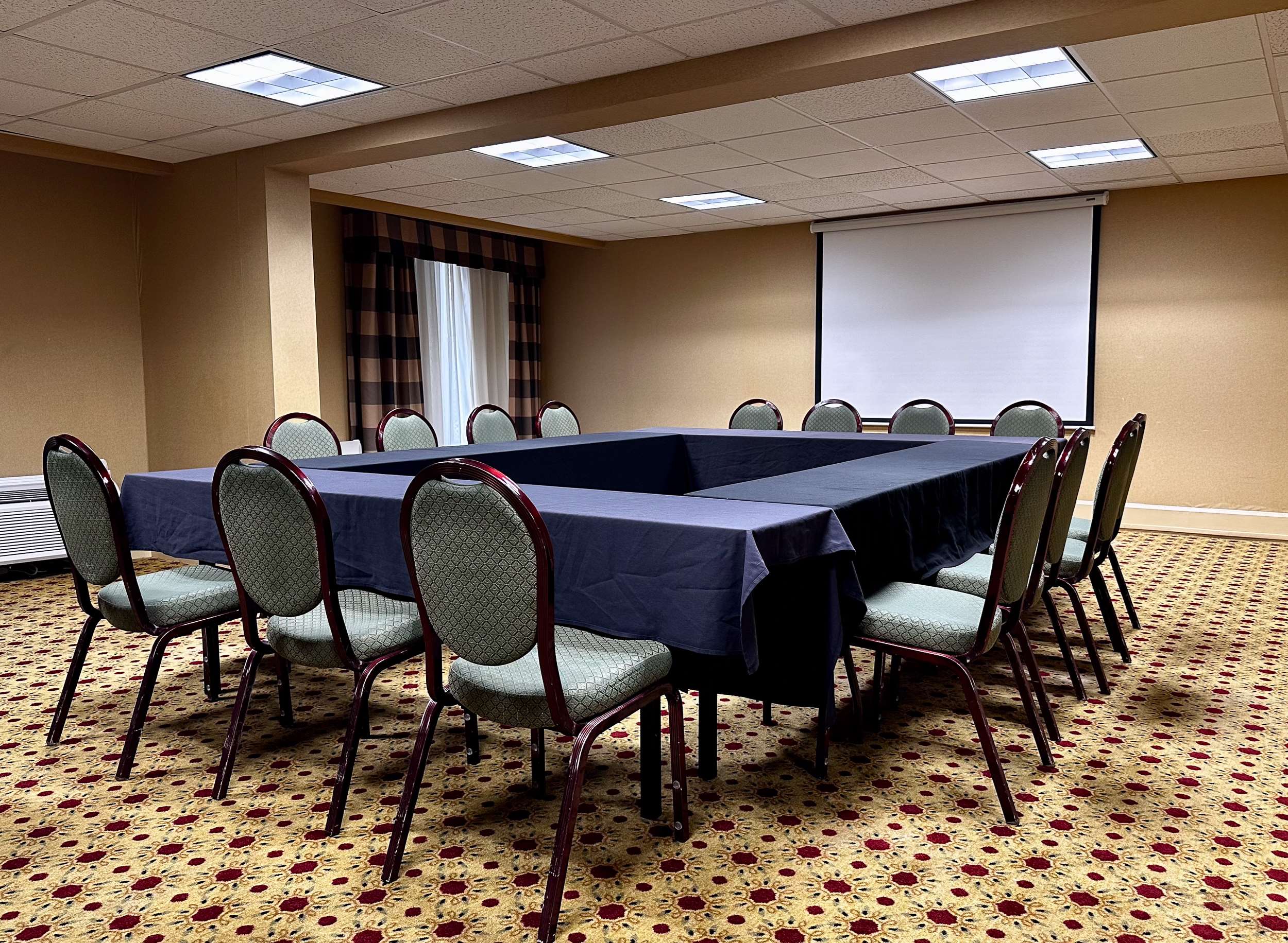 Meeting Room | Red Lion Hotel Harrisburg Hershey