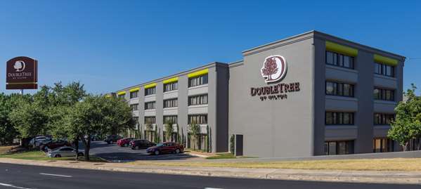 Exterior view - DoubleTree by Hilton Hotel Northwest Arboretum Austin