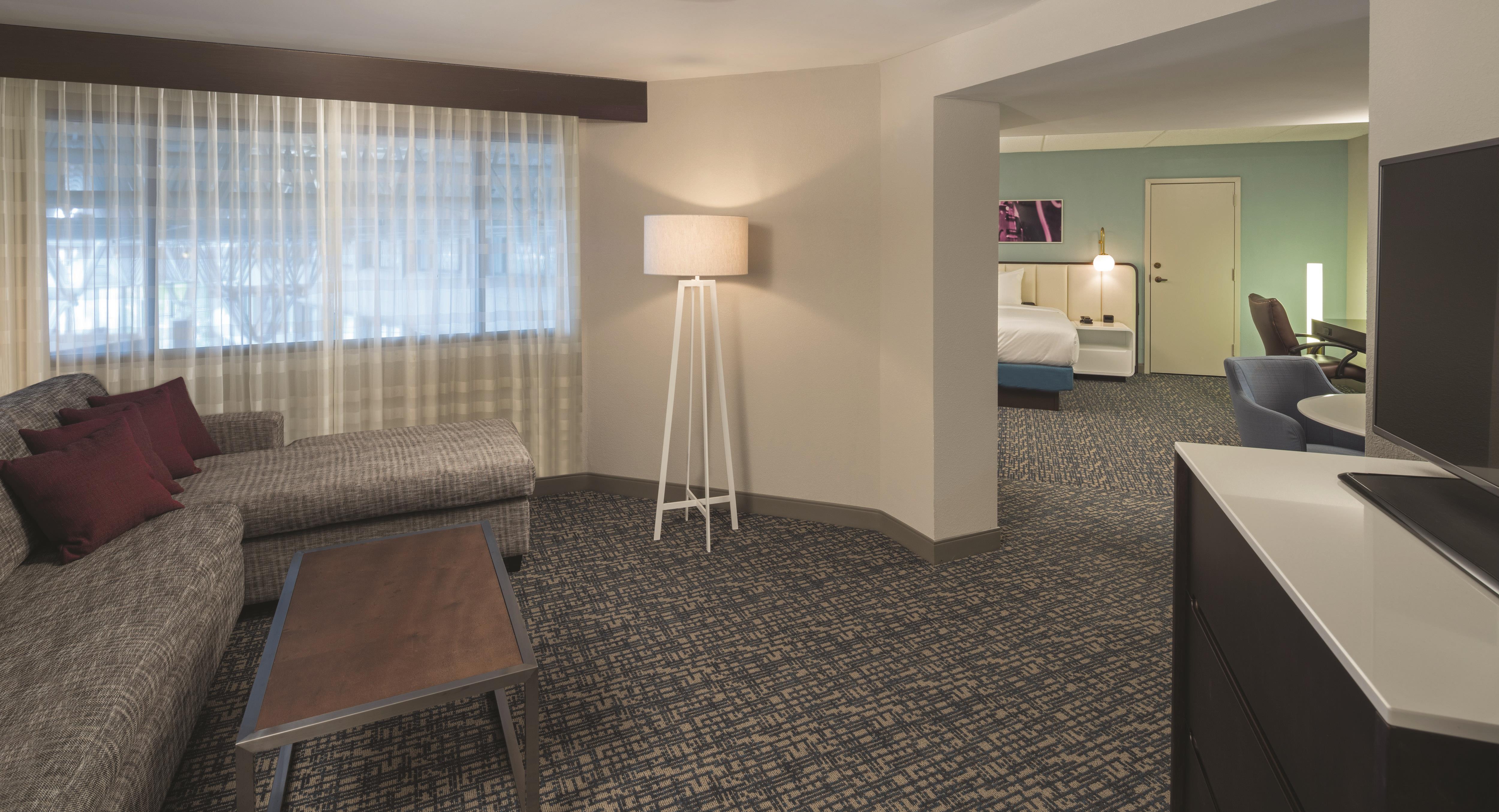 Guest room