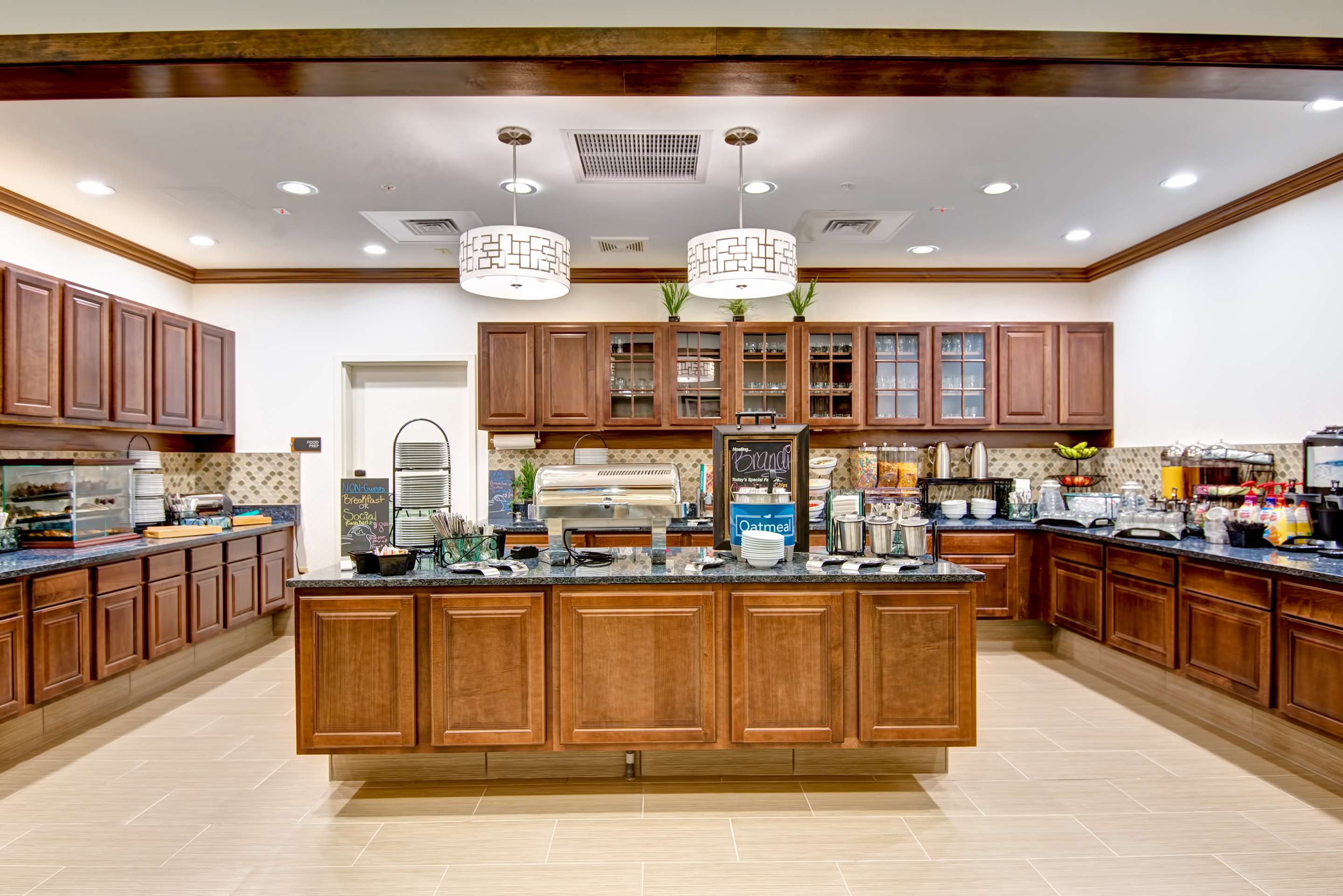 Restaurant | Homewood Suites by Hilton Greeley