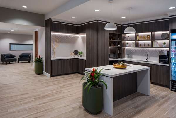 Restaurant - Hilton Hotel Downtown Richmond - I-95, Exit 74C