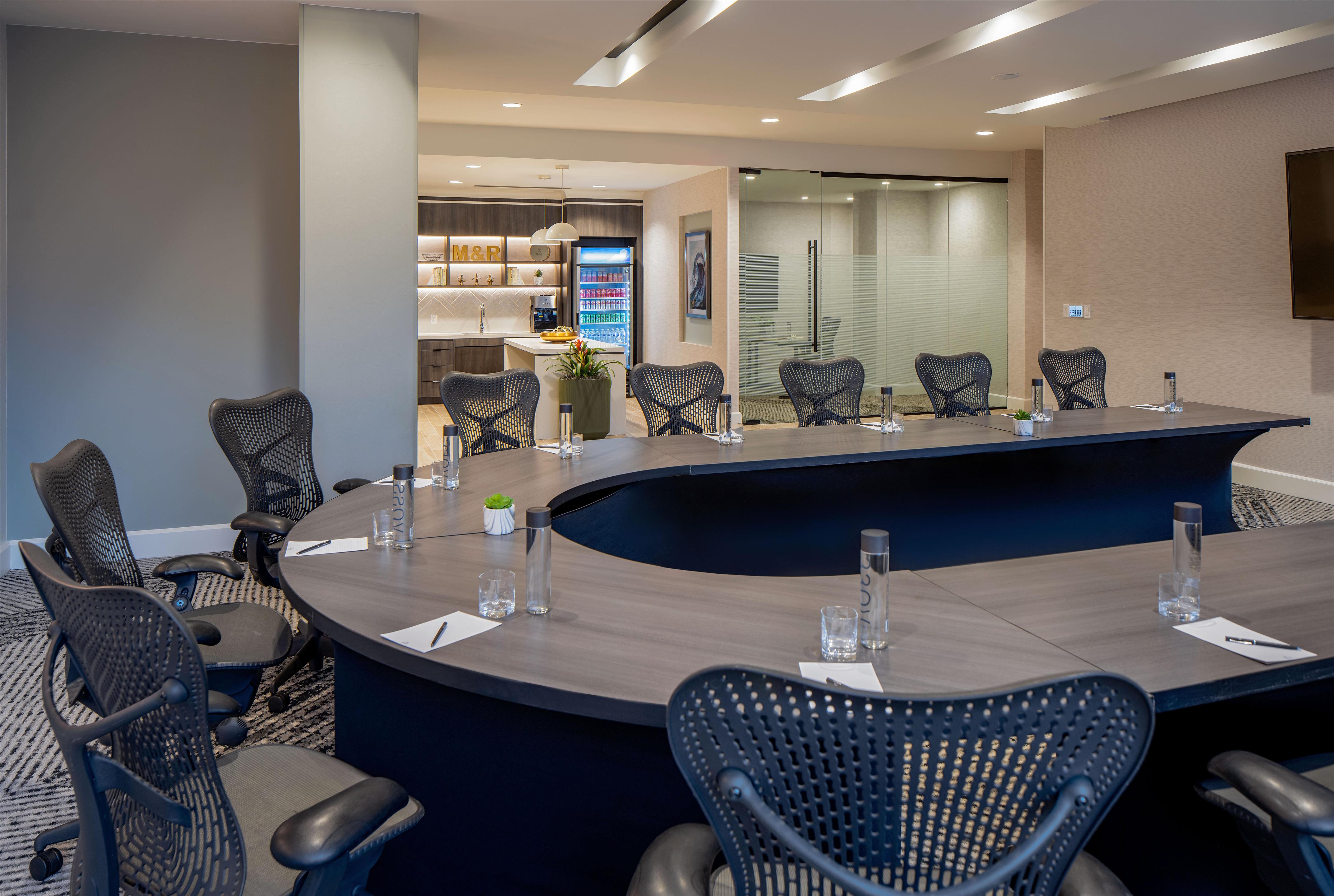 Meeting Room | Hilton Richmond Downtown
