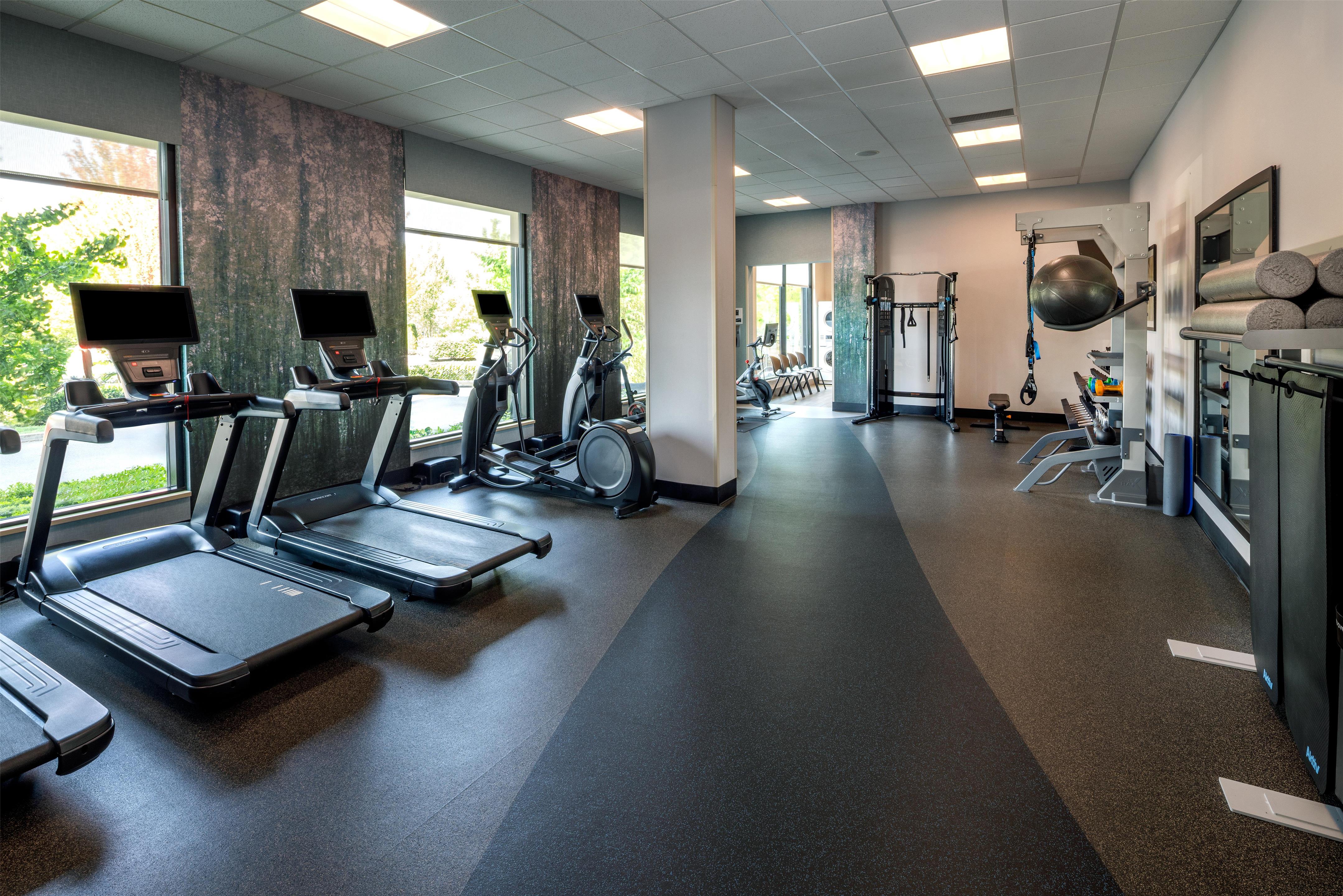 Health club fitness center gym | Homewood Suites by Hilton Seattle-Issaquah