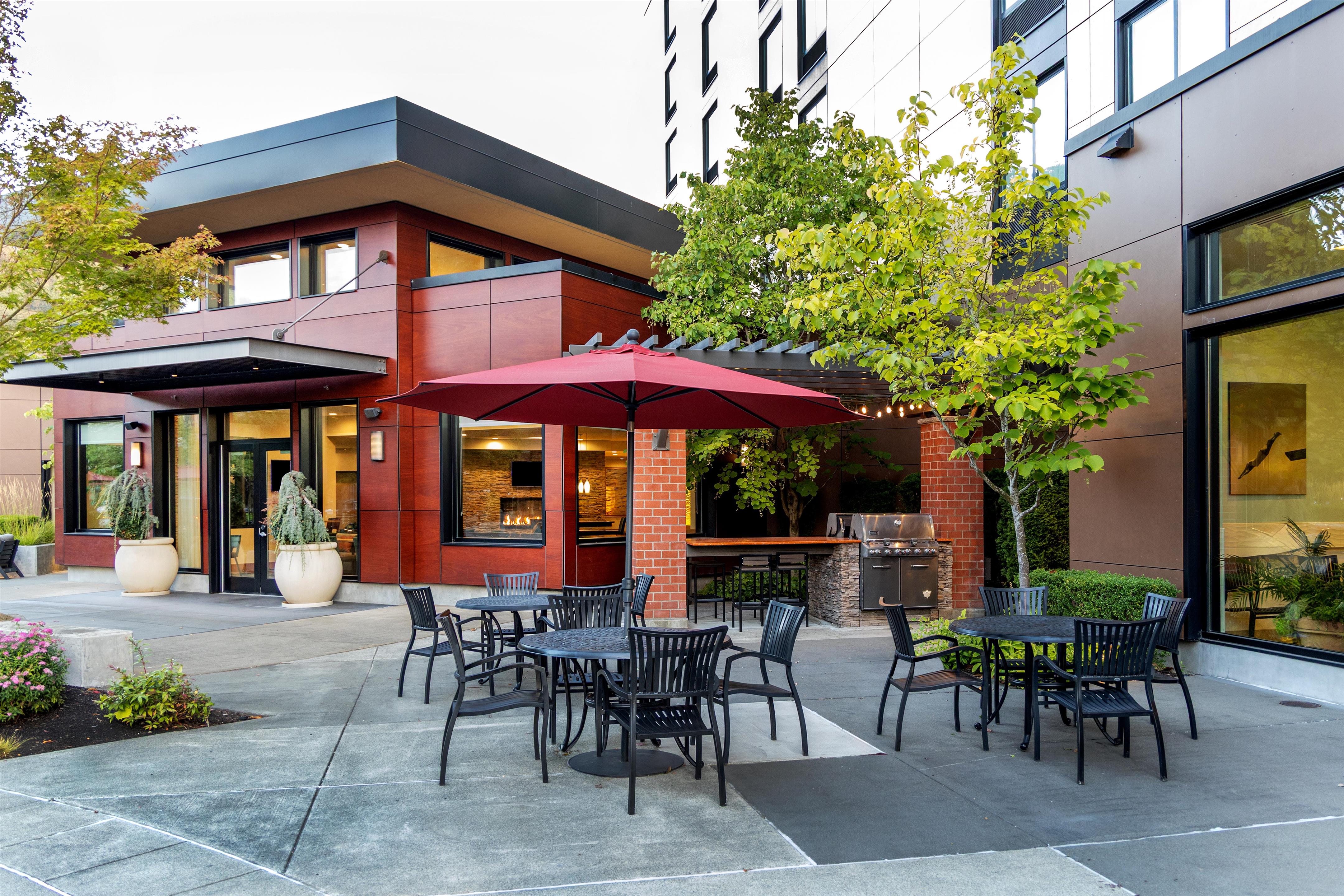 Exterior | Homewood Suites by Hilton Seattle-Issaquah