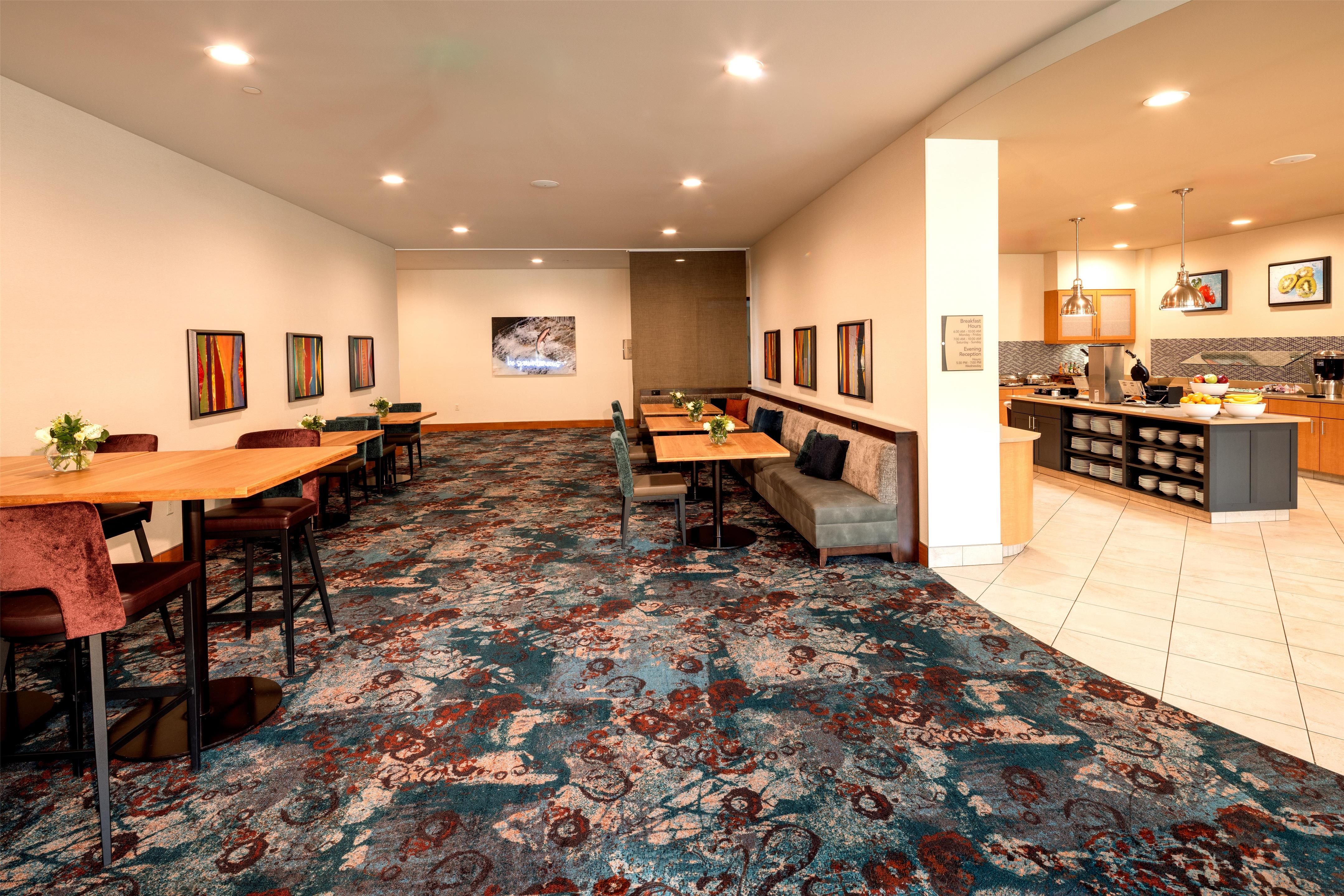 Lobby | Homewood Suites by Hilton Seattle-Issaquah