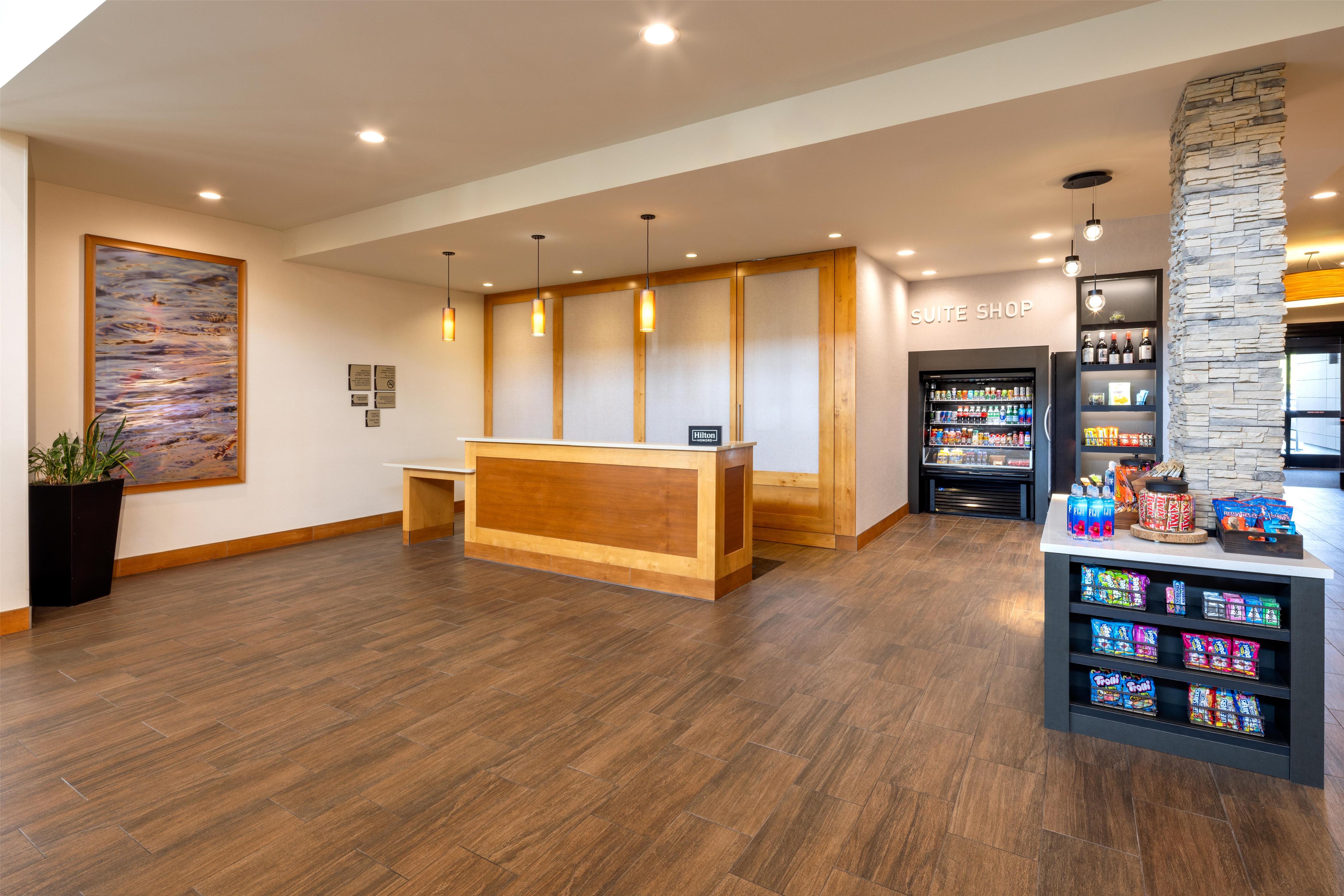 Reception | Homewood Suites by Hilton Seattle-Issaquah