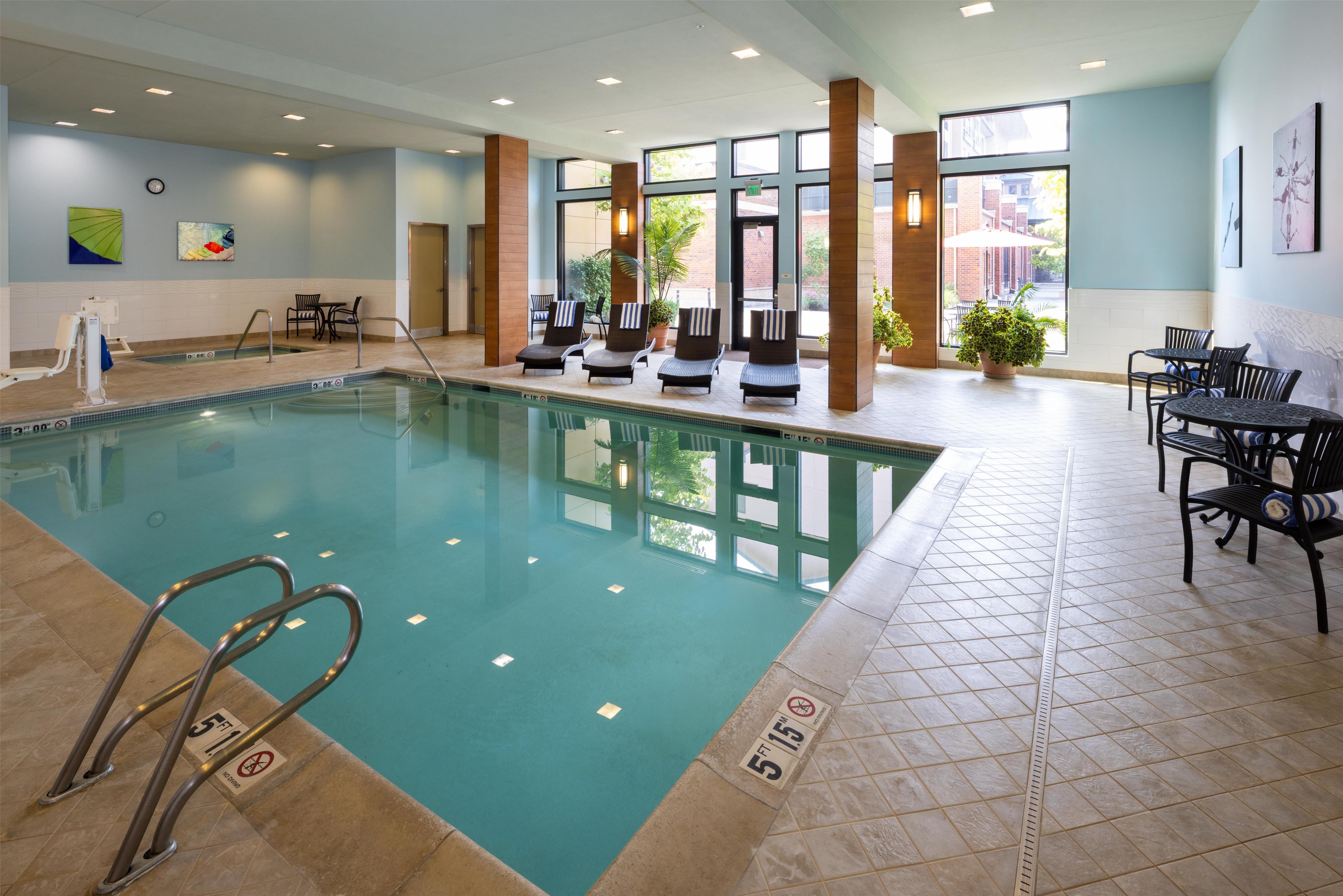Pool | Homewood Suites by Hilton Seattle-Issaquah