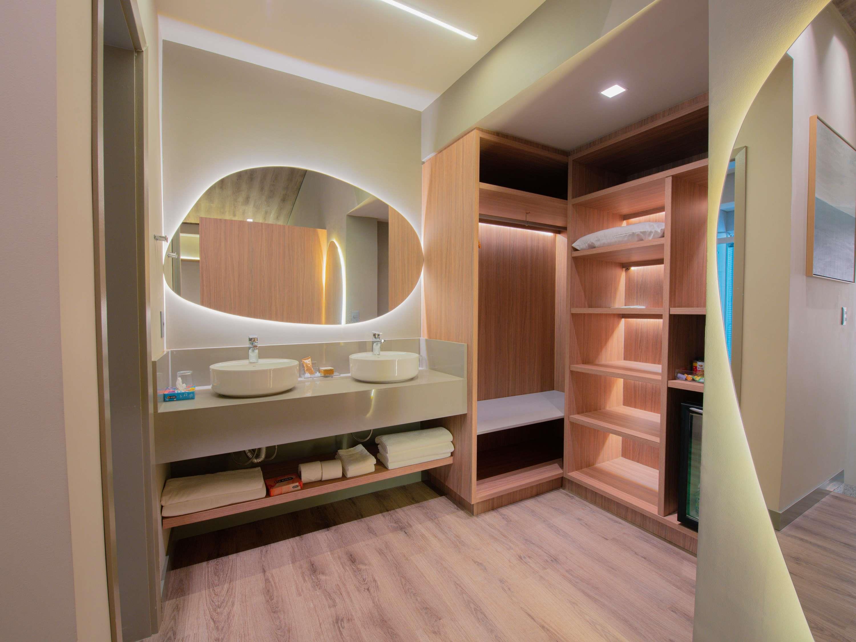 Mercure Curitiba Batel Hotel Room Type - Executive Suite with 1 queen-size bed, duplex