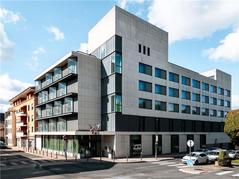 On-Site,Outdoor/Exterior,Exterior View of Building