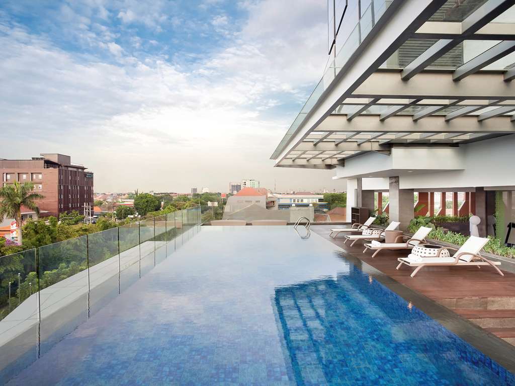 The Southern Hotel Surabaya - Tap to explore photos